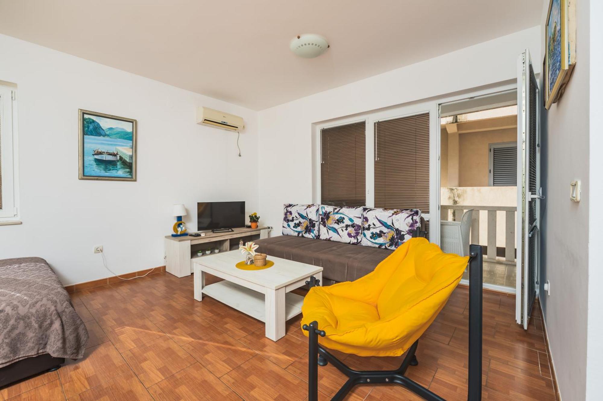 Apartments Franicevic Petrovac Exterior foto